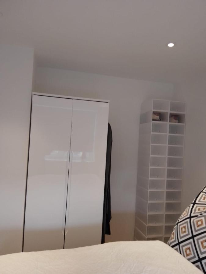 Whole Apartment 5 Mins To East Croydon & Concierge ลอนดอน ภายนอก รูปภาพ